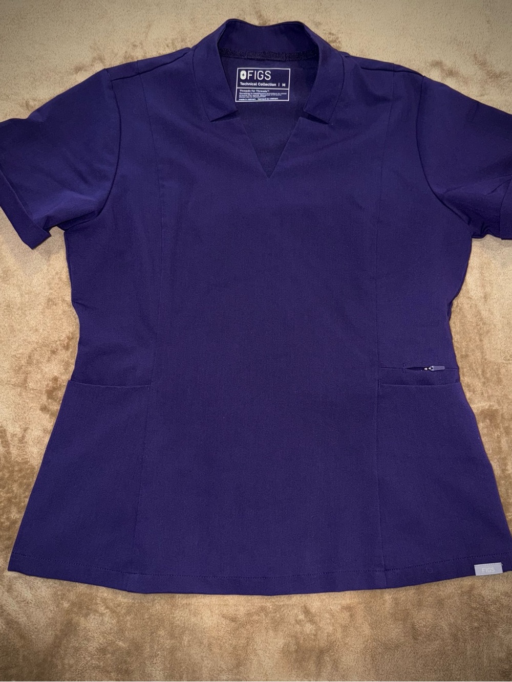 FIGS women's Purple Jam Inala - Slim
Scrub Top - S / Purple Jam